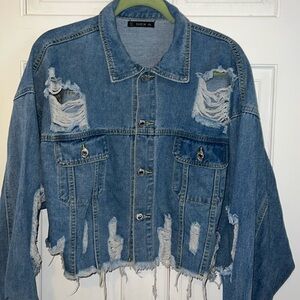 Distressed denim cropped jacket!